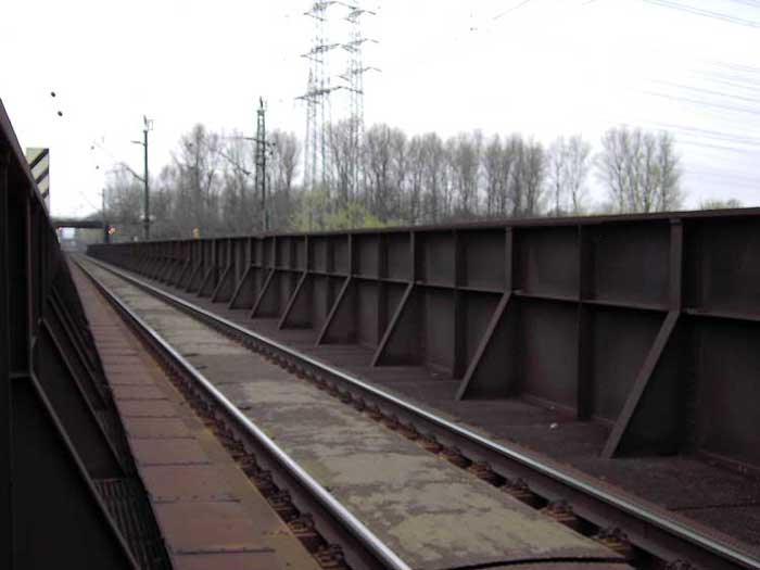 Gleis auf der Siegbrücke